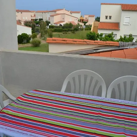 013 Cap D'agde 3 Pieces 6 Pers Avec Parking Avec Acces A La De La Roquille